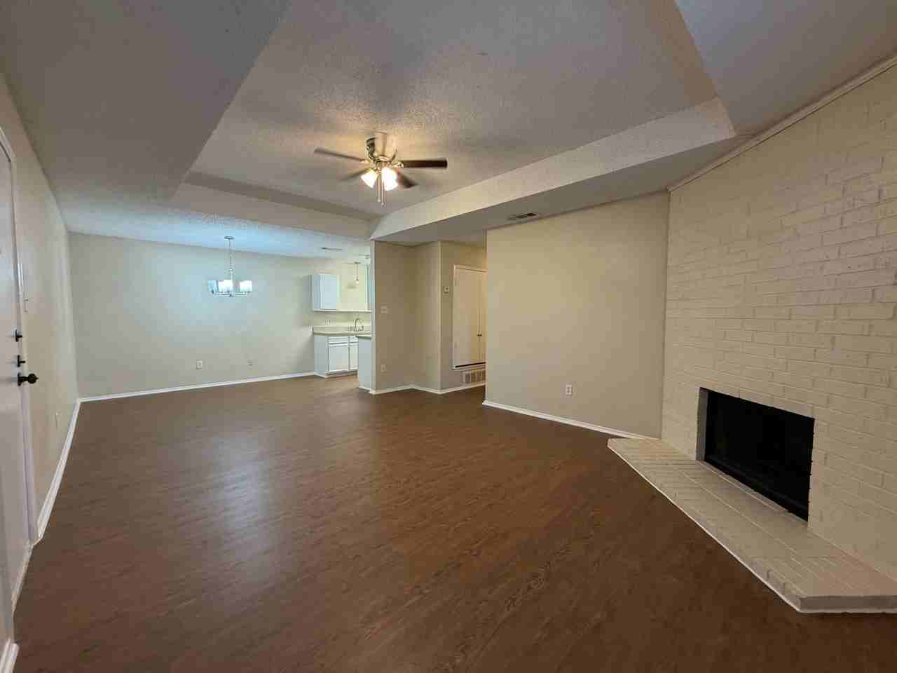 6347 Mark Ct - Photo 3 of 20