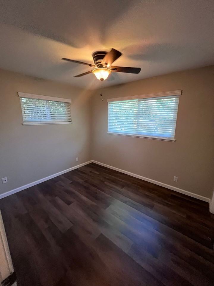 4430 Clytie Way - Photo 5 of 12