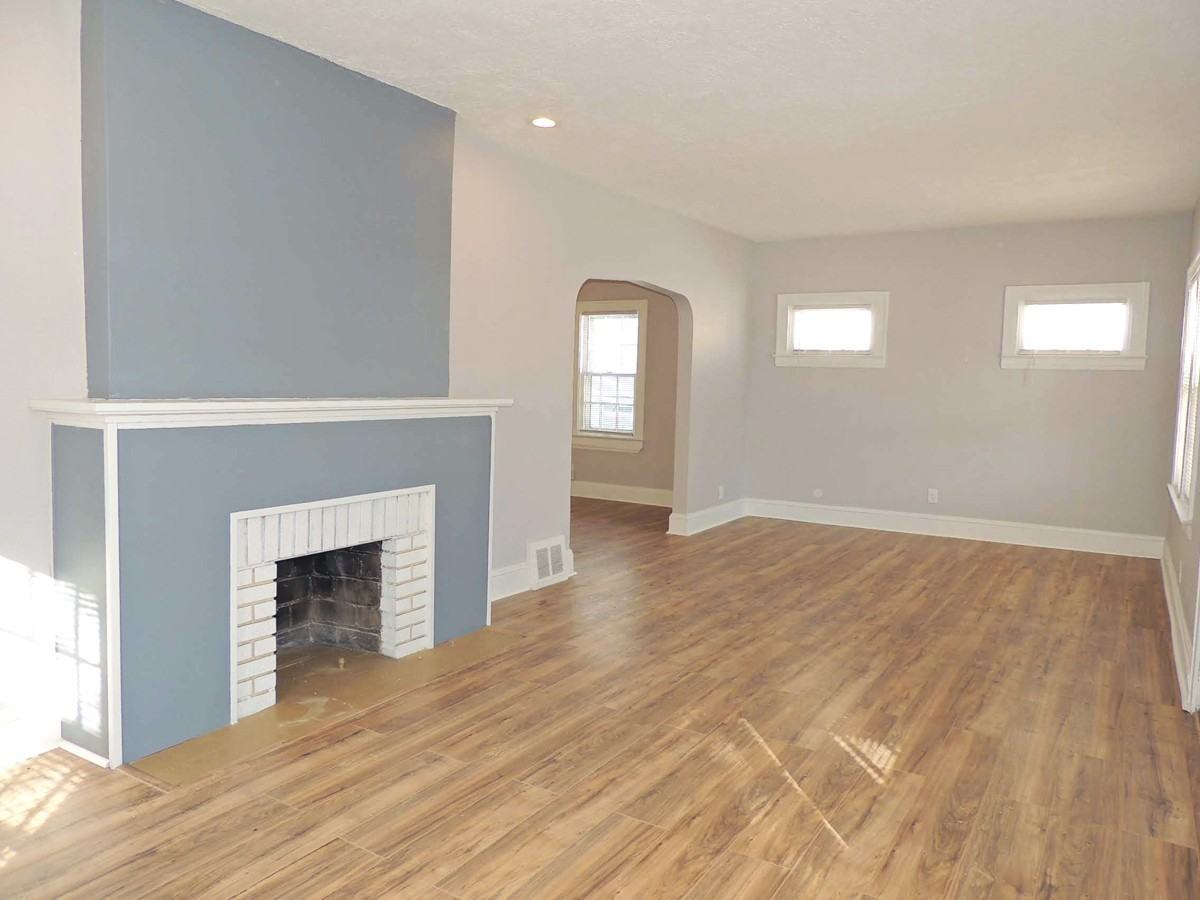 858 Lecona Rd - Photo 2 of 15