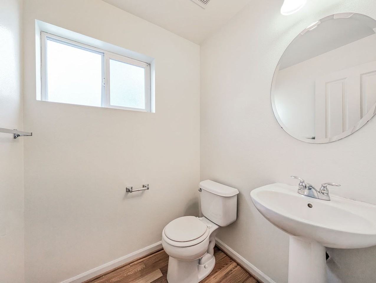 2605 85th Dr Ne - Photo 5 of 15