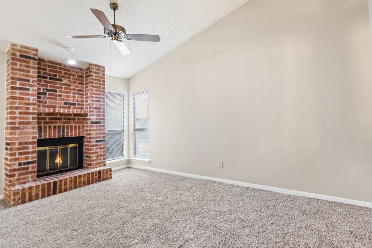 4839 Brandeis St #923 - Photo 4 of 21