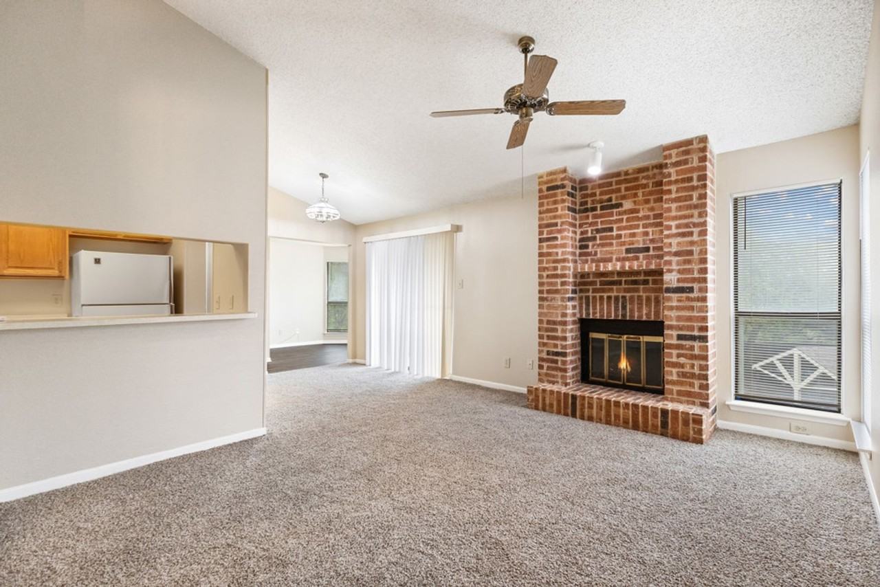 4839 Brandeis St #923 - Photo 5 of 21