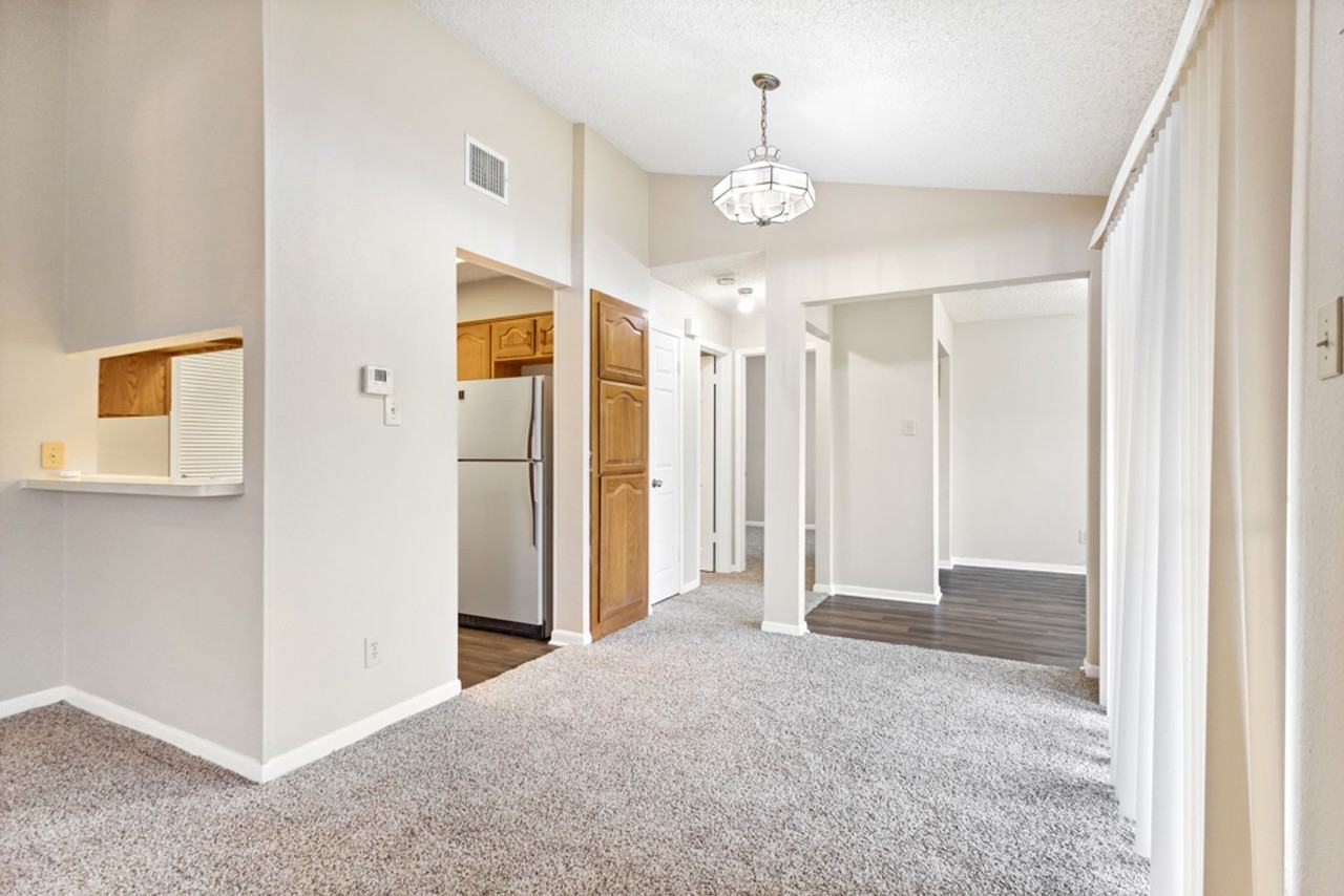 4839 Brandeis St #923 - Photo 7 of 21