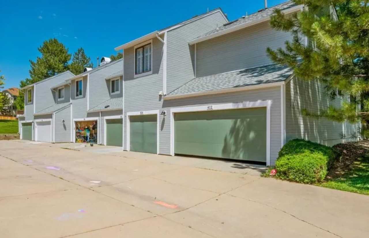 420 Owl Dr - Photo 3 of 34