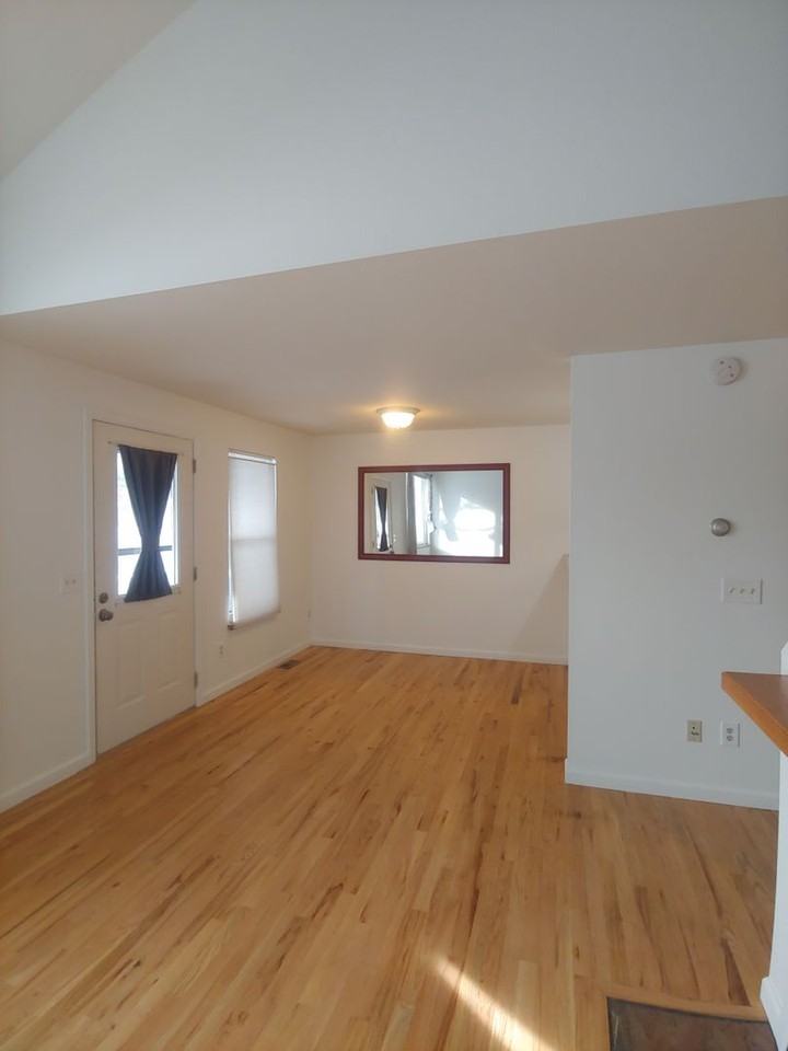 420 Owl Dr - Photo 4 of 34