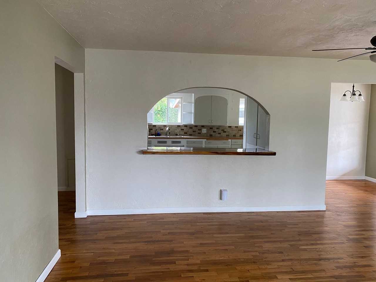 1642 Nw Almond Ave - Photo 4 of 13