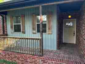 5 Dolphin Cir - Photo 1 of 1