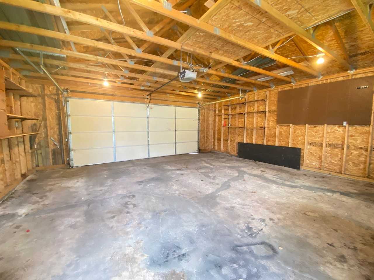 7623 Monroe Ave - Photo 6 of 19