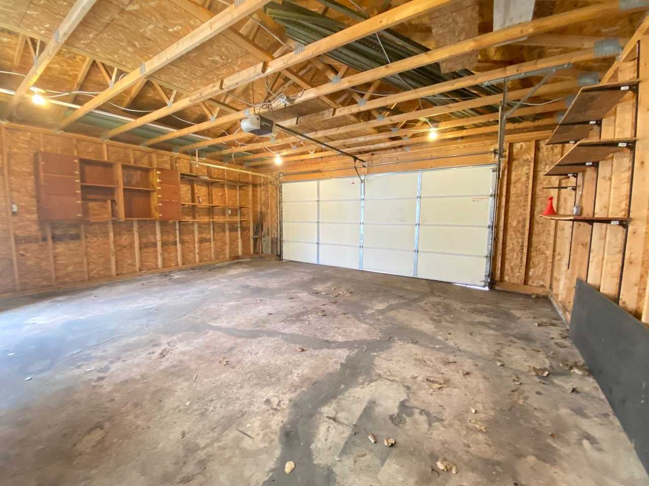 7623 Monroe Ave - Photo 7 of 19