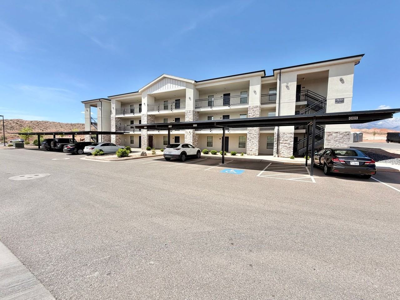 6230 W Winding Way - Photo 2 of 27