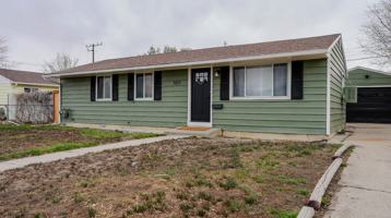 featured image of 1615 Custer Ave