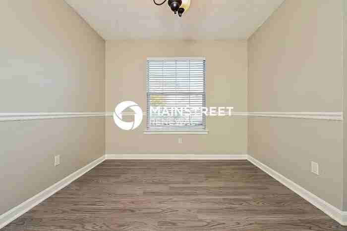 220 Eagle Way - Photo 7 of 17