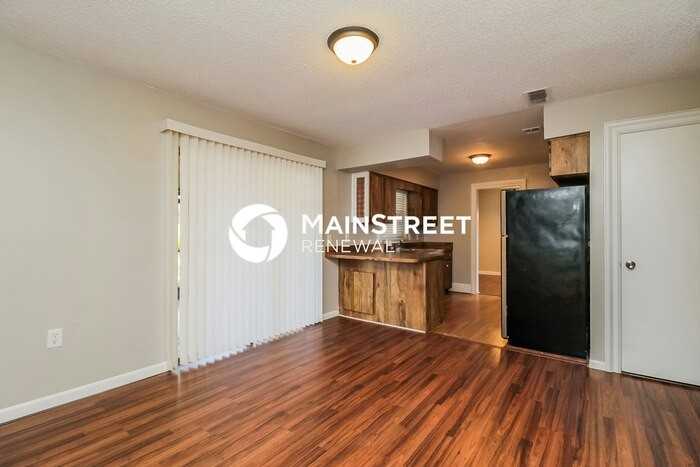 3125 S Orleans Way - Photo 3 of 16