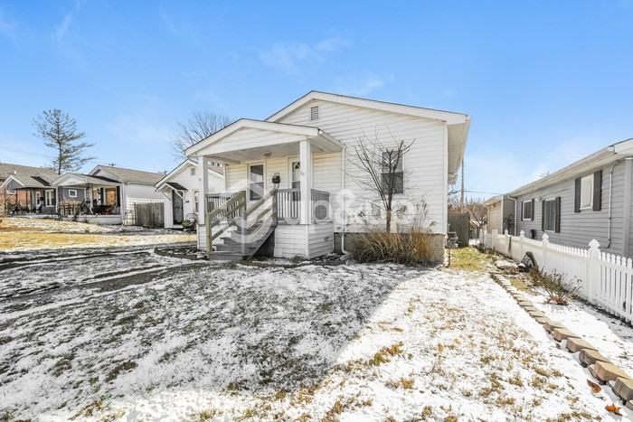 4324 Potomac St - Photo 4 of 17