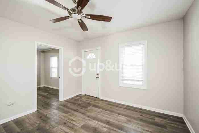 4324 Potomac St - Photo 6 of 17