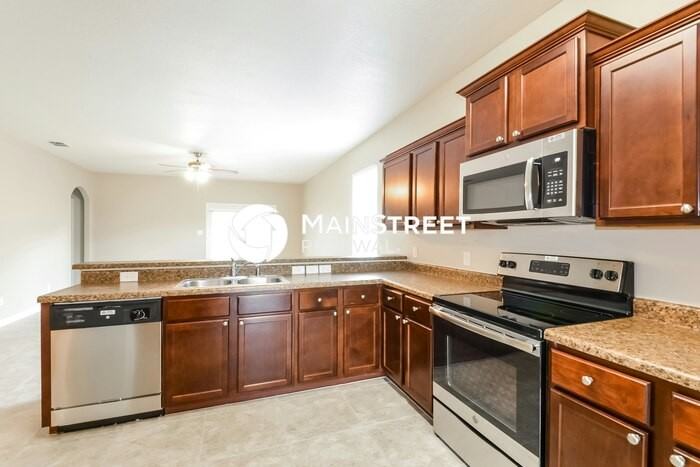 6323 Sinclair Rd - Photo 6 of 14