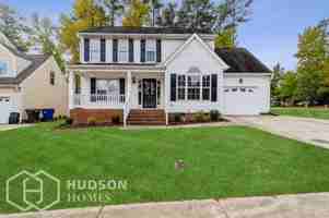 featured image of 1300 Ujamaa Dr