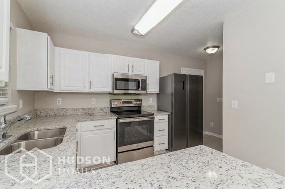 1300 Ujamaa Dr - Photo 2 of 19