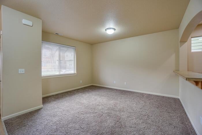 142 Nw 76th St - Photo 6 of 30