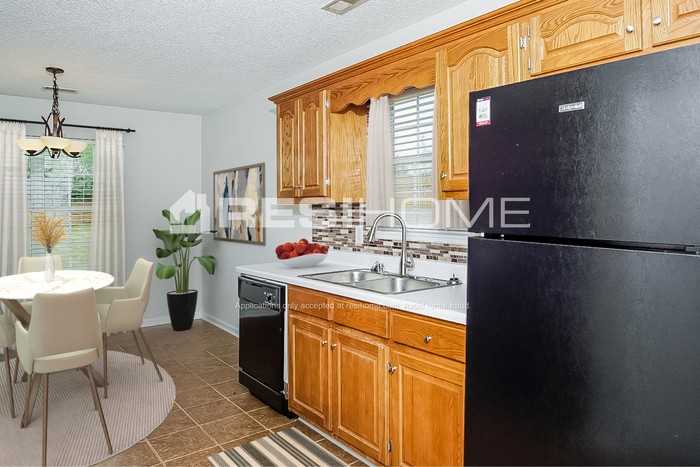 2357 Walker Ln - Photo 2 of 16