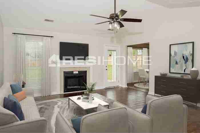 2357 Walker Ln - Photo 5 of 16