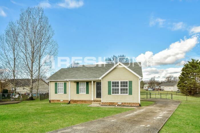 2605 Calais Ct - Photo 2 of 17