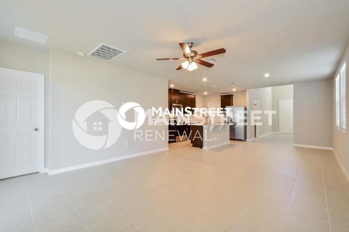 5265 Luke Hammock St - Photo 5 of 17