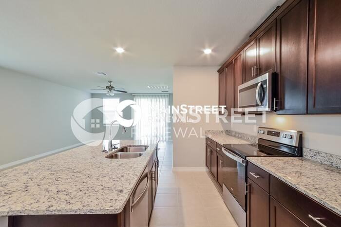 5265 Luke Hammock St - Photo 6 of 17