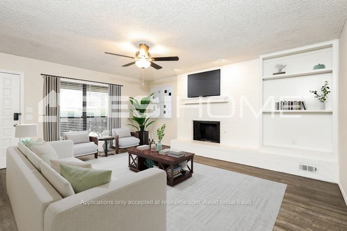 2200 Summer Oak Dr - Photo 5 of 18