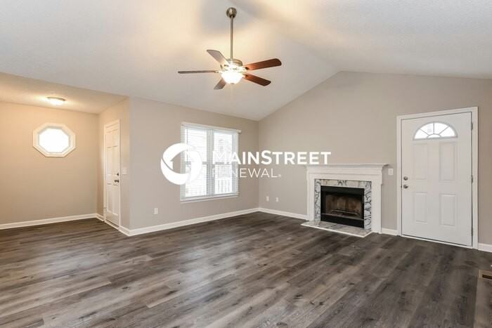 5208 Relay Way - Photo 5 of 16