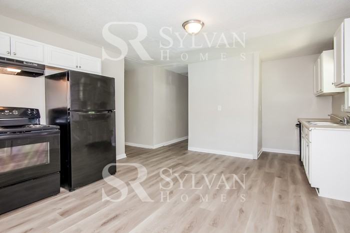 2031 S Pine Dr - Photo 7 of 16