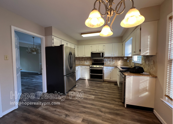 5303 Highberry Woods Rd - Photo 5 of 24