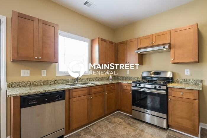 7517 Cole Ln - Photo 7 of 15