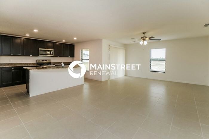 35648 Rose Moss Ave - Photo 3 of 16