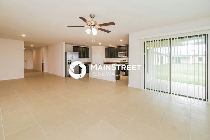 35648 Rose Moss Ave - Photo 4 of 16