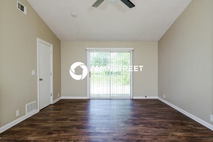 9905 Ponder Ln - Photo 7 of 16