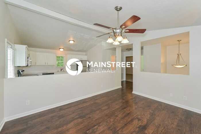 4014 Larigo Dr - Photo 5 of 17