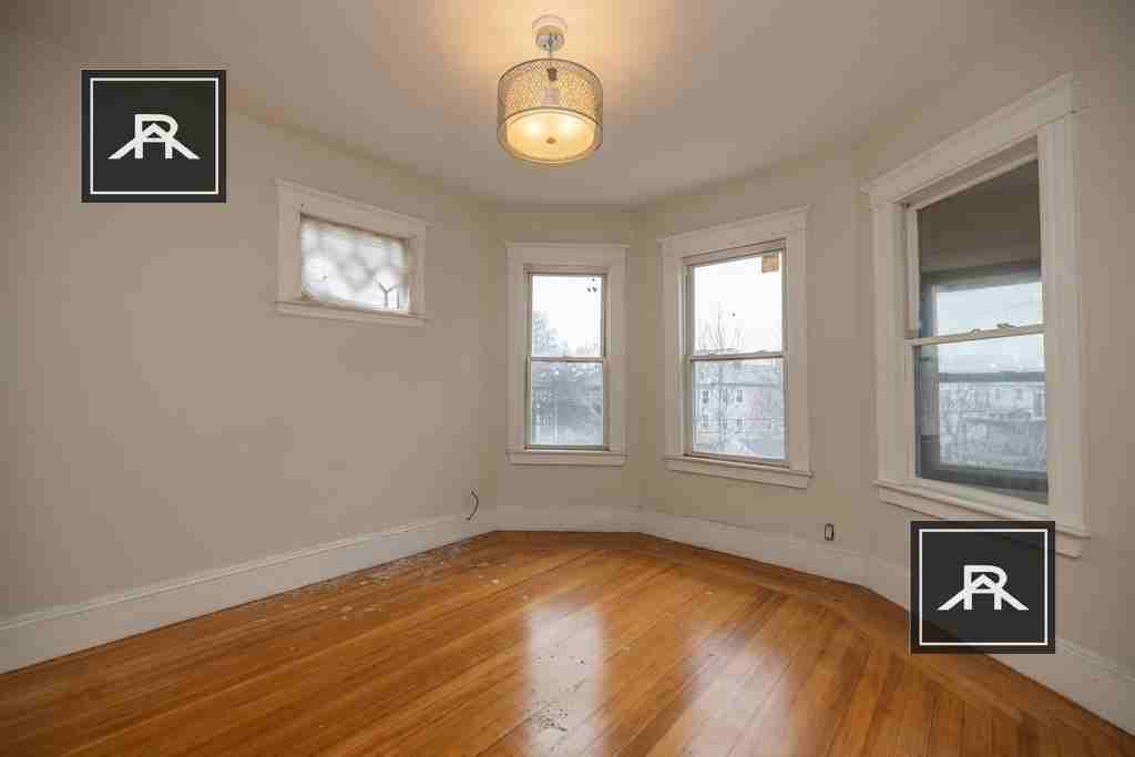 337 Allston St #2 - Photo 6 of 22