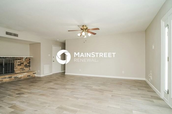 8913 Vernon Dr - Photo 6 of 16