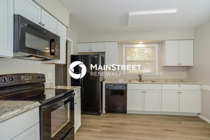 9108 Switzer St - Photo 5 of 17