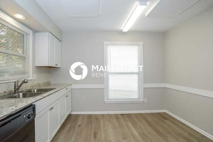 9108 Switzer St - Photo 6 of 17