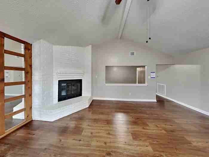 20113 Burle Oak Dr - Photo 5 of 23