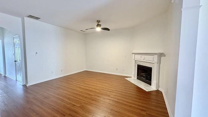 3800 Dandridge Way - Photo 4 of 22