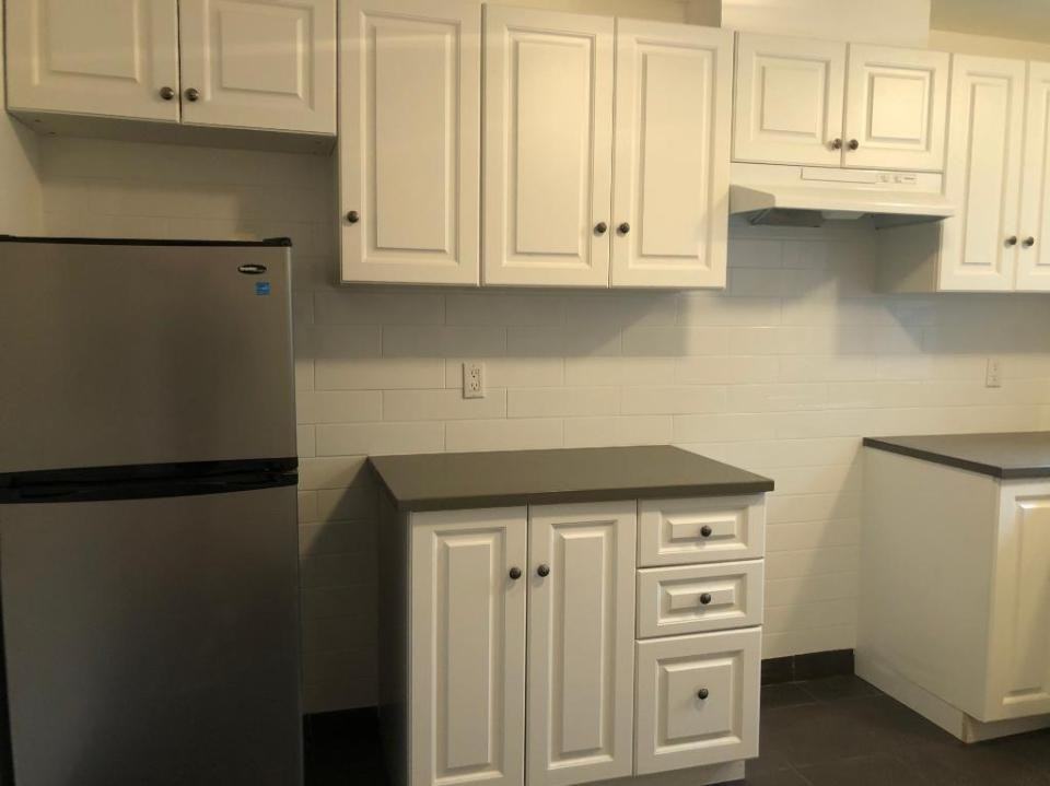 3642 Avenue Coloniale #3 - Photo 6 of 6