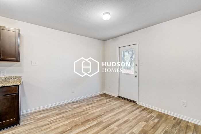 12500 Viewpoint Ln - Photo 6 of 14