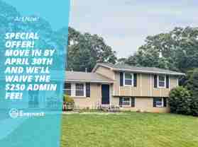 8802 Homewood Dr - Photo 1 of 1