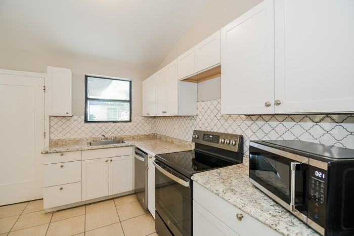 1904 Shelton Rd - Photo 6 of 11