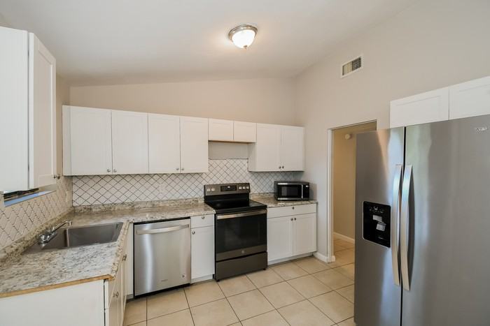 1904 Shelton Rd - Photo 7 of 11