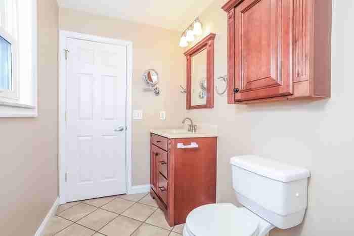 6370 Sherman Terrace Dr - Photo 6 of 9