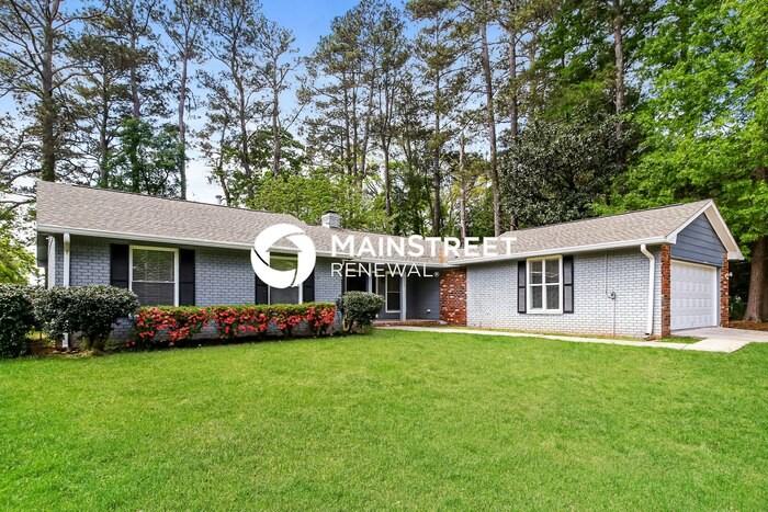 2173 Martin Way - Photo 2 of 18